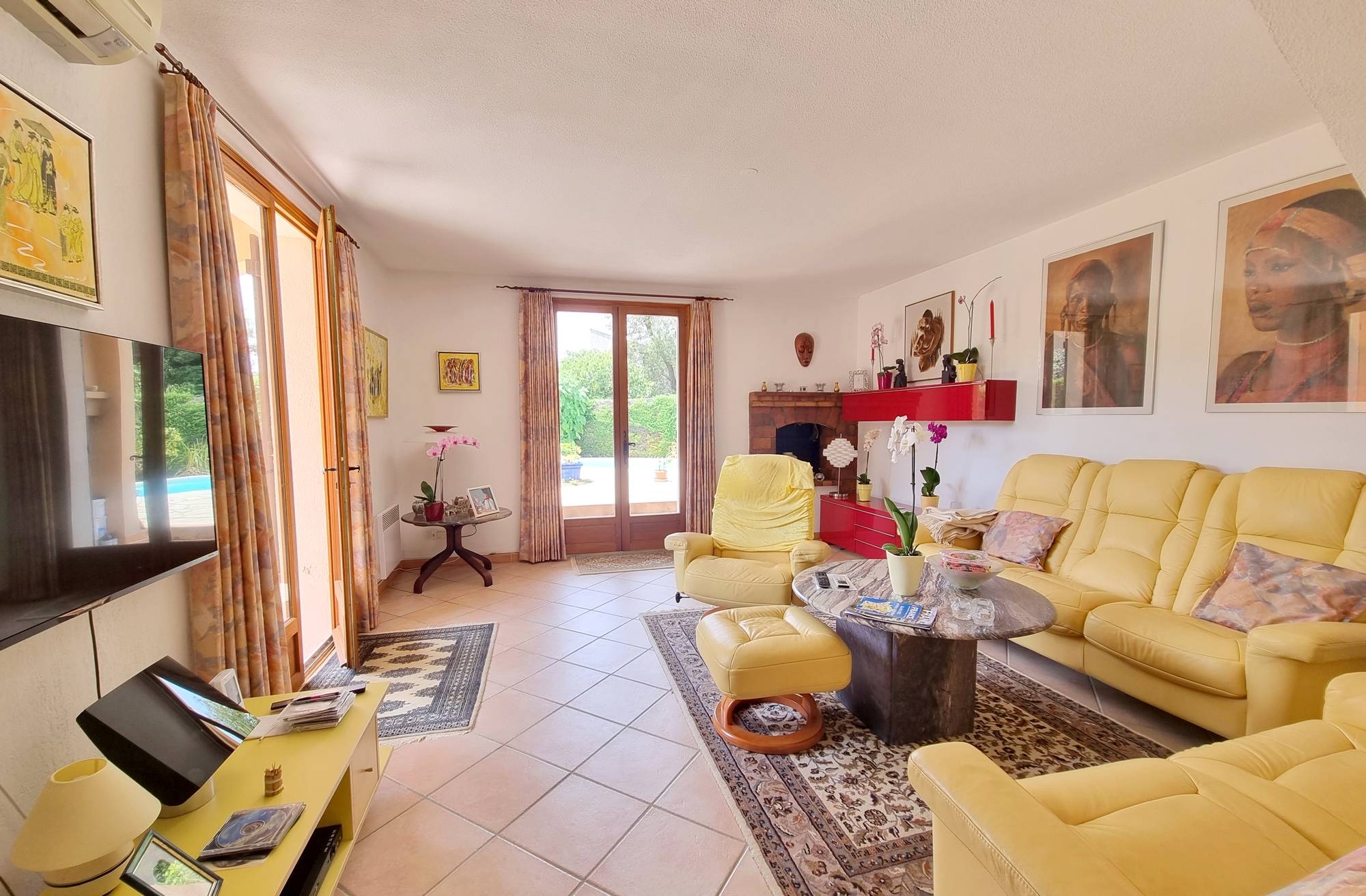 Propriété individuelle avec jardin et garage à vendre dans le lotissement 