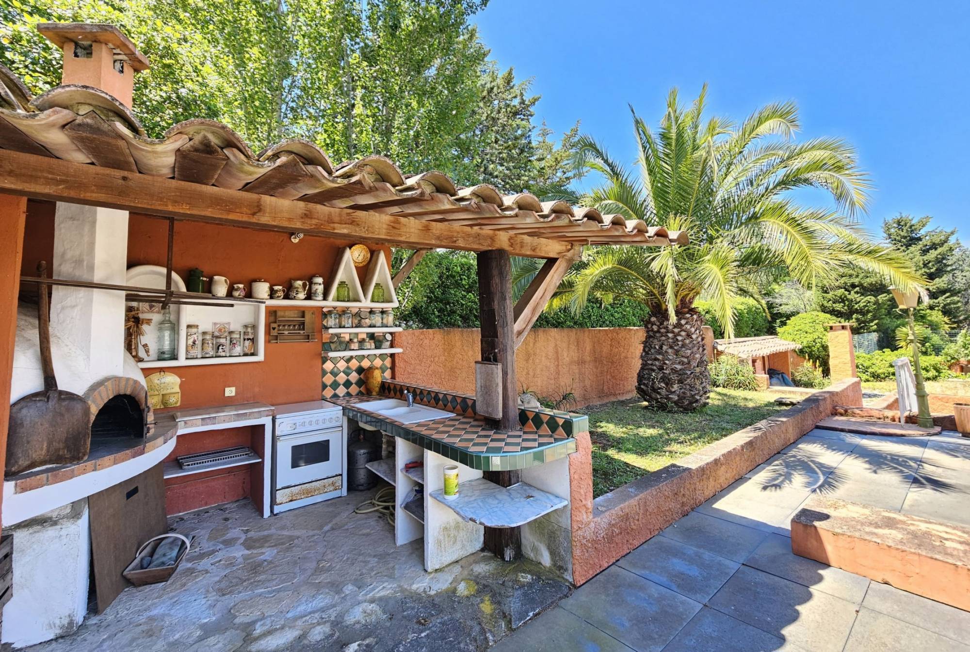 Villa de type hacienda à vendre Chemin du Beausset Vieux