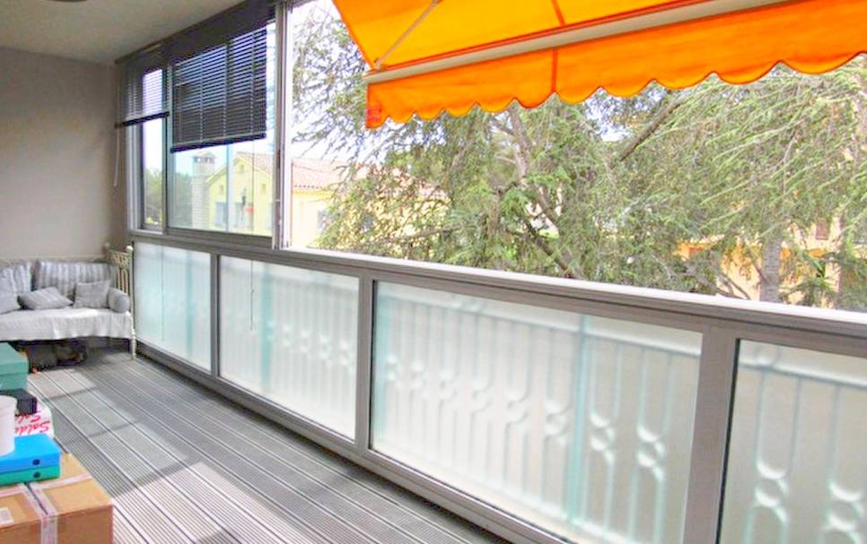Appartement T3 traversant avec terrasse à vendre sur le secteur des Picotières