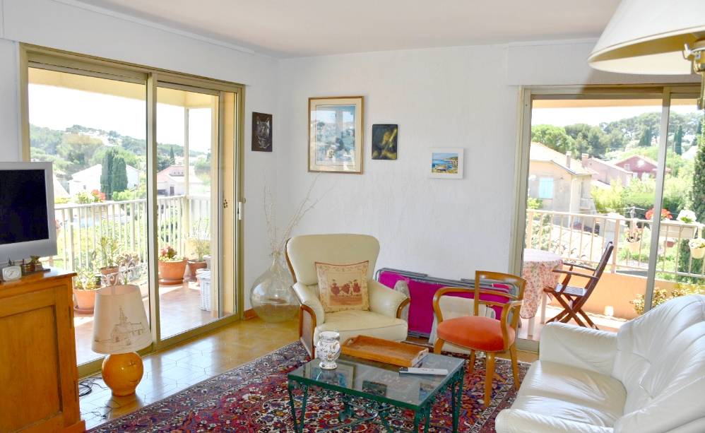 Appartement F4 avec garage à vendre à proximité de la plage de Portissol