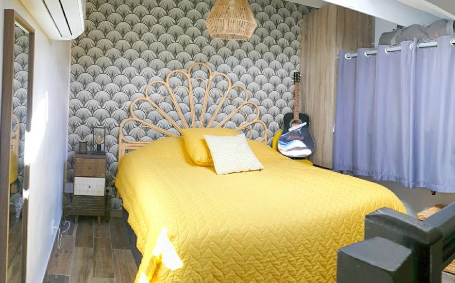 Logement d'une chambre pour vacances à vendre à Sanary