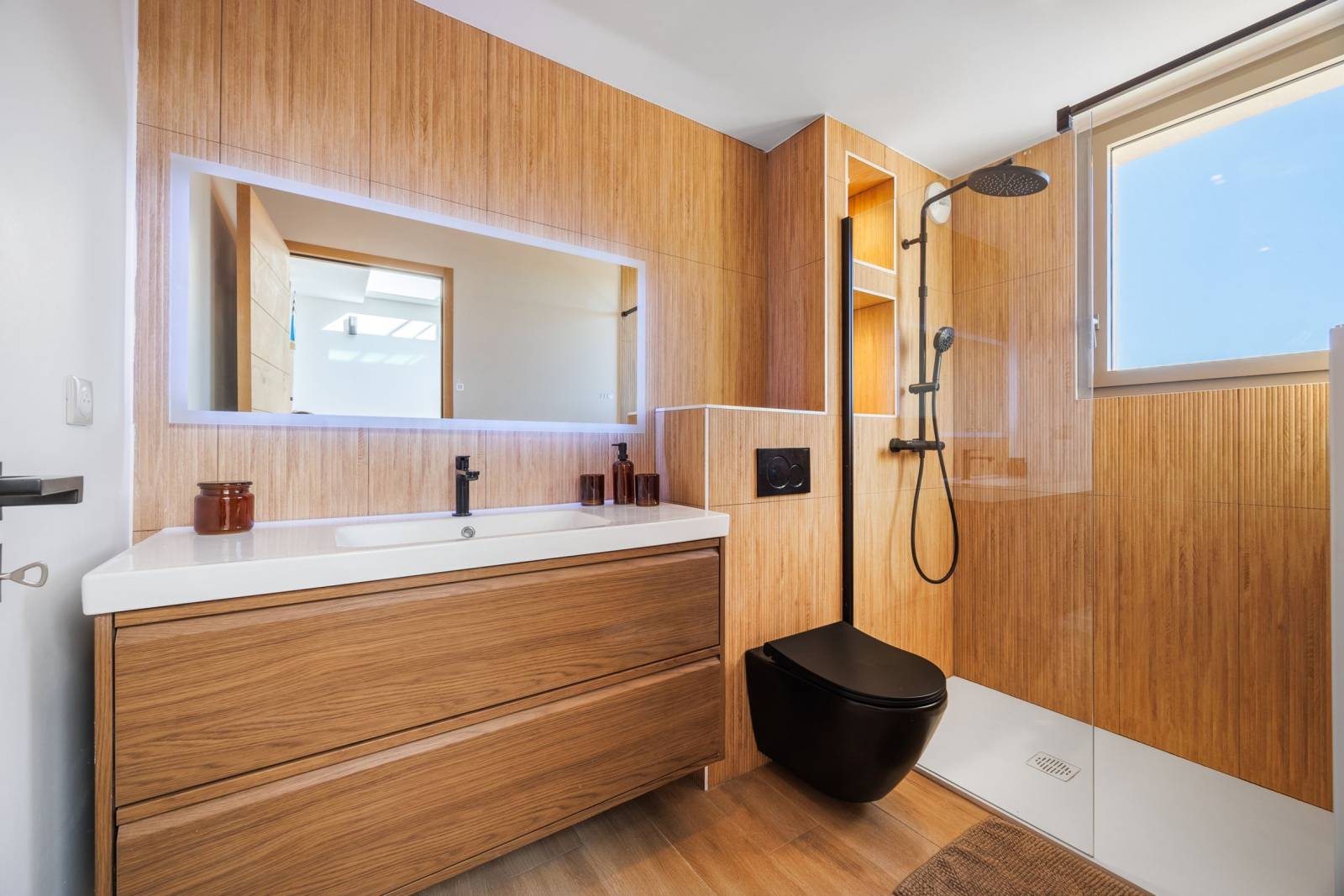 Ce bien de prestige à Cassis vous a été présenté par le groupe immobilier Papazian