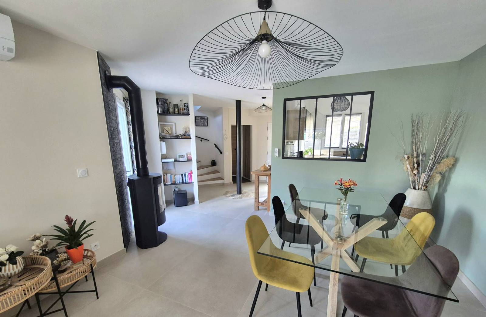 Nouveauté immobilière présentée à la vente par notre agence immobilière de Six-Fours