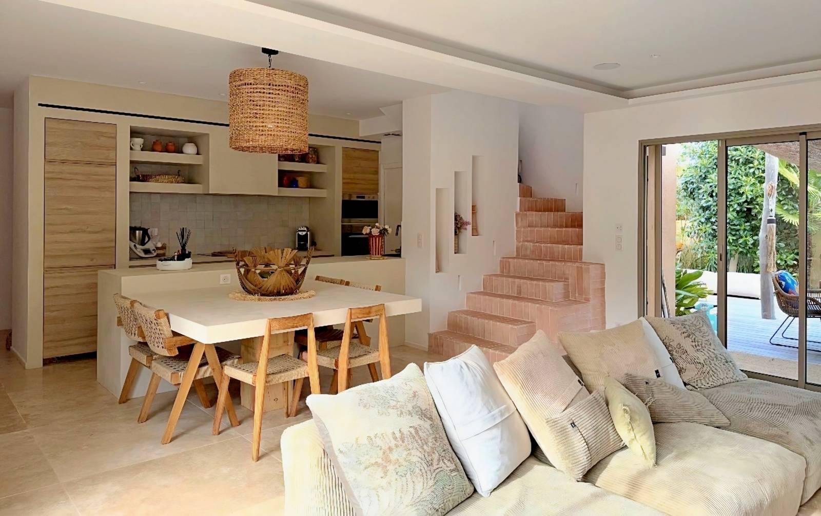 Villa avec prestations haut de gamme à vendre à Six-Fours, quartier Jouglas