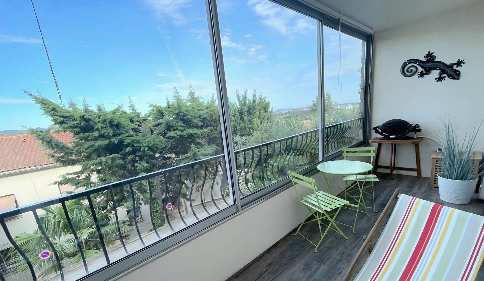 Appartement 3 chambres rénové à vendre Chemin des Gais Coteaux à Ollioules