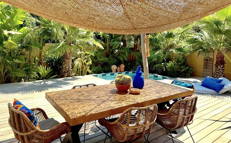 Maison contemporaine neuve avec piscine à vendre à Six-Fours, à quelques minutes des plages et du bord de mer