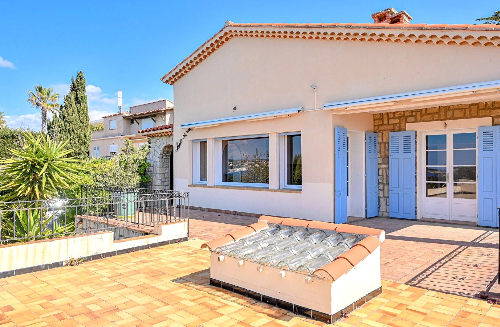 Maison de charme des années 50 à vendre Chemin de la Baie à Sanary-sur-Mer