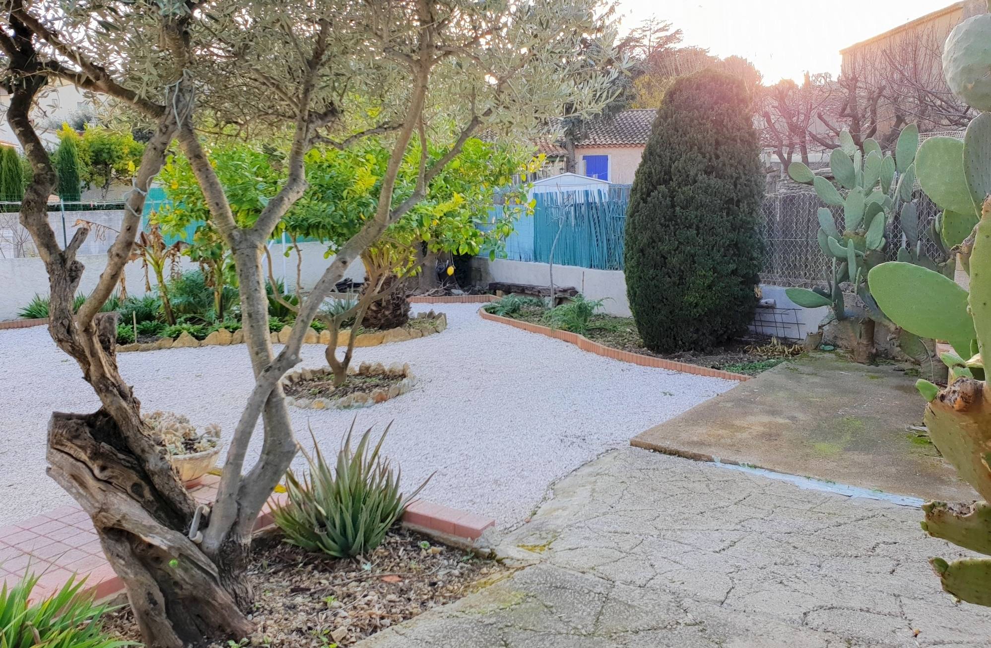 Maison avec terrain à vendre à Sanary-sur-Mer