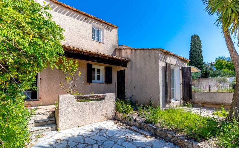 Hameau de charme avec jardin à vendre Placette Gélinotte à Sanary-sur-Mer