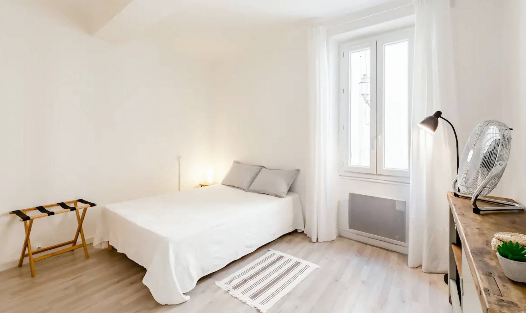 Appartement spacieux en vente par notre agence immobilière Papazian Sanary