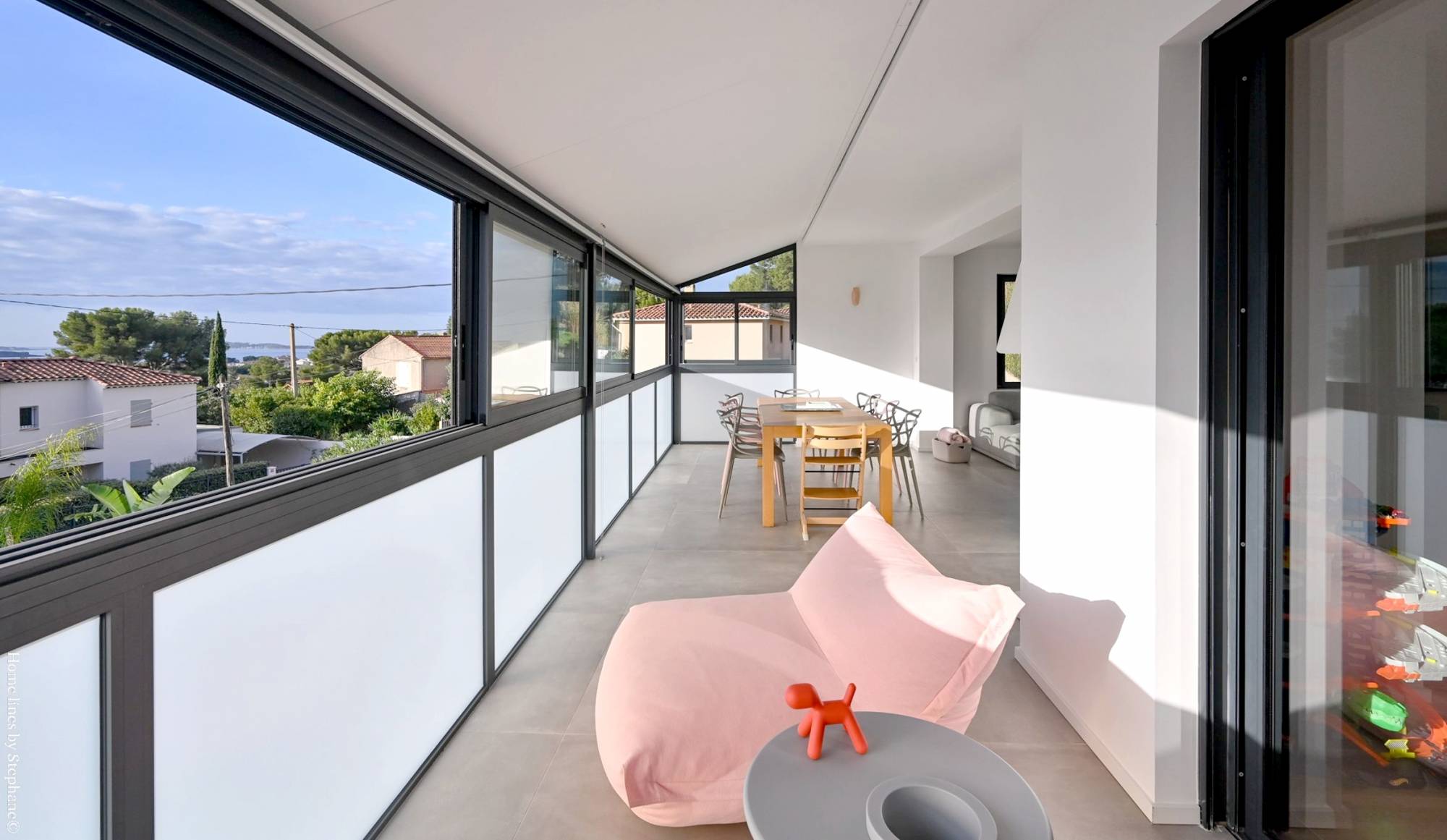 Ce bien immobilier haut de gamme est à vendre à côté du Chemin Saint-Roch à Sanary-sur-Mer
