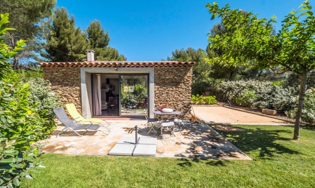 Villa en vente avec un studio en pierre