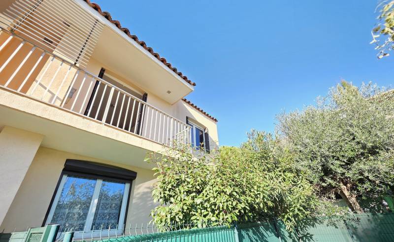 Appartement 3 pièces à rénover à vendre Route de la Gare, résidence 