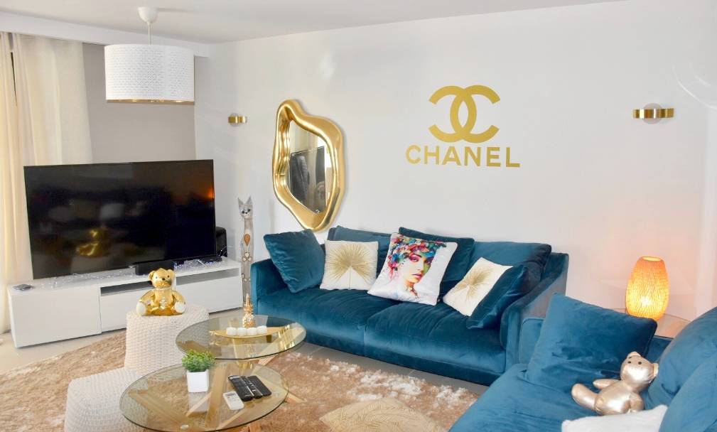 Appartement de 2 chambres avec équipements contemporains à vendre à Sanary