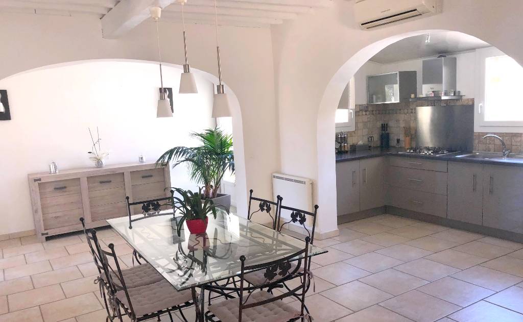 Villa F6 rénovée de 3 chambres avec studio indépendant