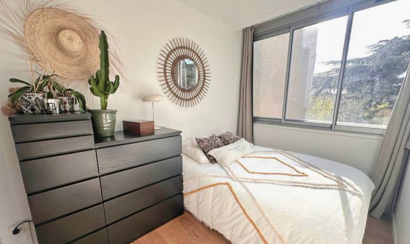 Appartement type studio à vendre par notre agence immobilière Sanary