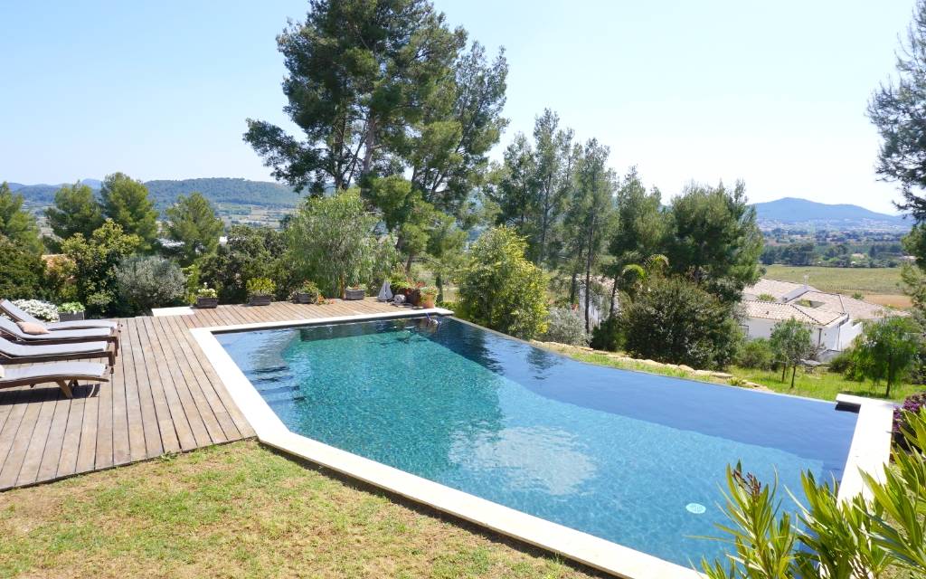 Villa avec piscine à débordement à vendre à La Cadière d'Azur