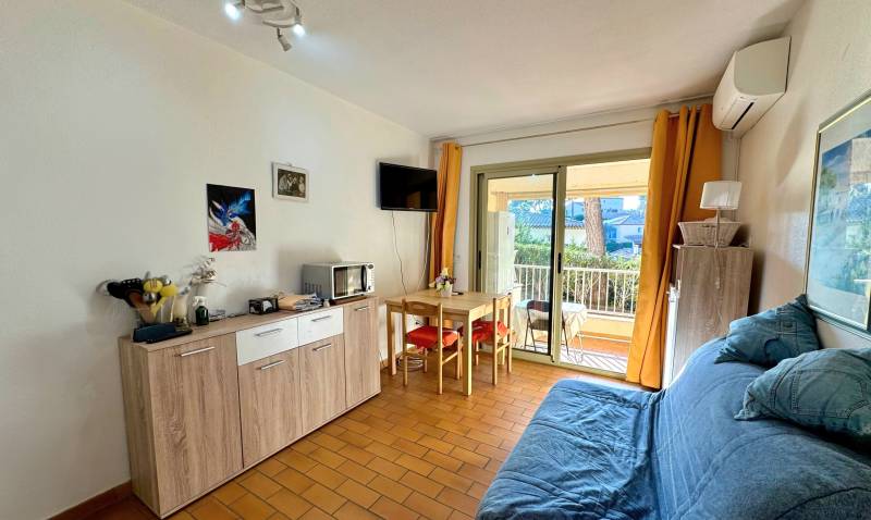 Appartement type studio climatisé à vendre 3915 Ancien Chemin de Toulon à Sanary-sur-Mer