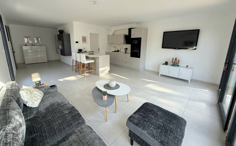 Propriété contemporaine avec prestations haut de gamme à vendre quartier Pierreplane à Bandol