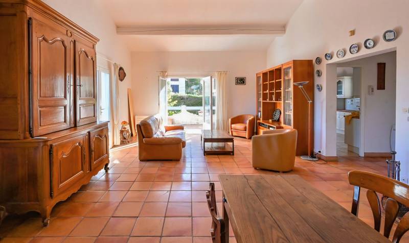 Villa d'exception de quatre chambres à vendre par notre agence immobilière de Sanary en exclusivité