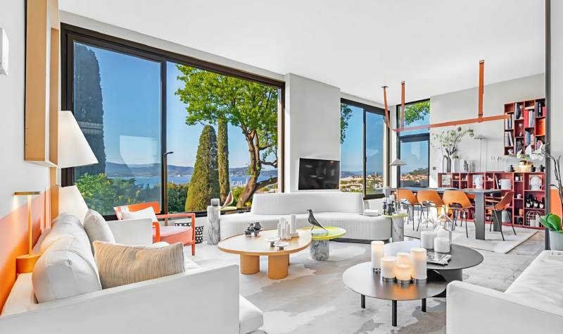 Appartement haut de gamme avec vue mer à vendre à Saint-Tropez Avenue Général Leclerc