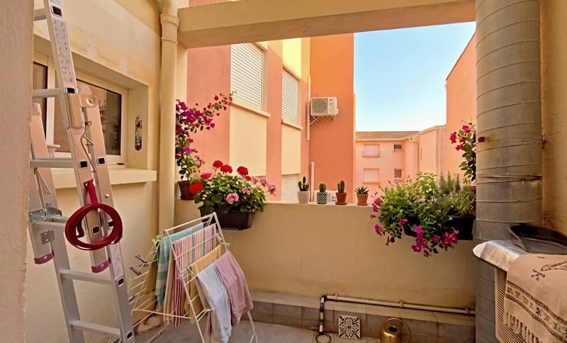 Appartement avec terrasse et balcon à vendre en exclusivité par notre agence immobilière Sanary-sur-Mer
