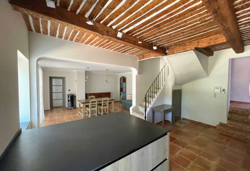 Ce bien est en catalogue dans votre agence immobilière Orpi Papazian Sanary