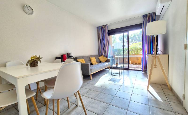 Appartement 3 pièces en rez-de-chaussée à vendre Avenue du Régalido à Sanary-sur-Mer