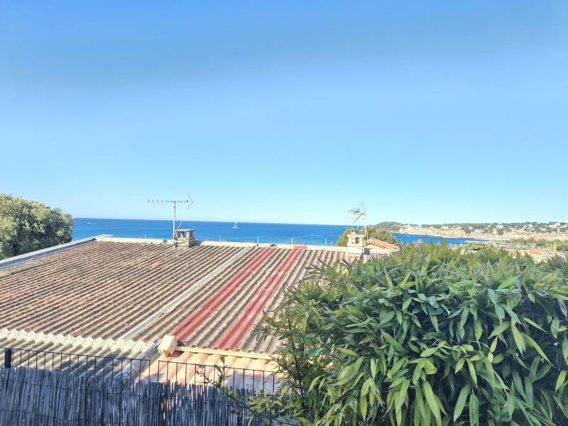 Maison de vacances avec vue mer à vendre sur les hauteurs des Lônes à Six-Fours-les-Plages