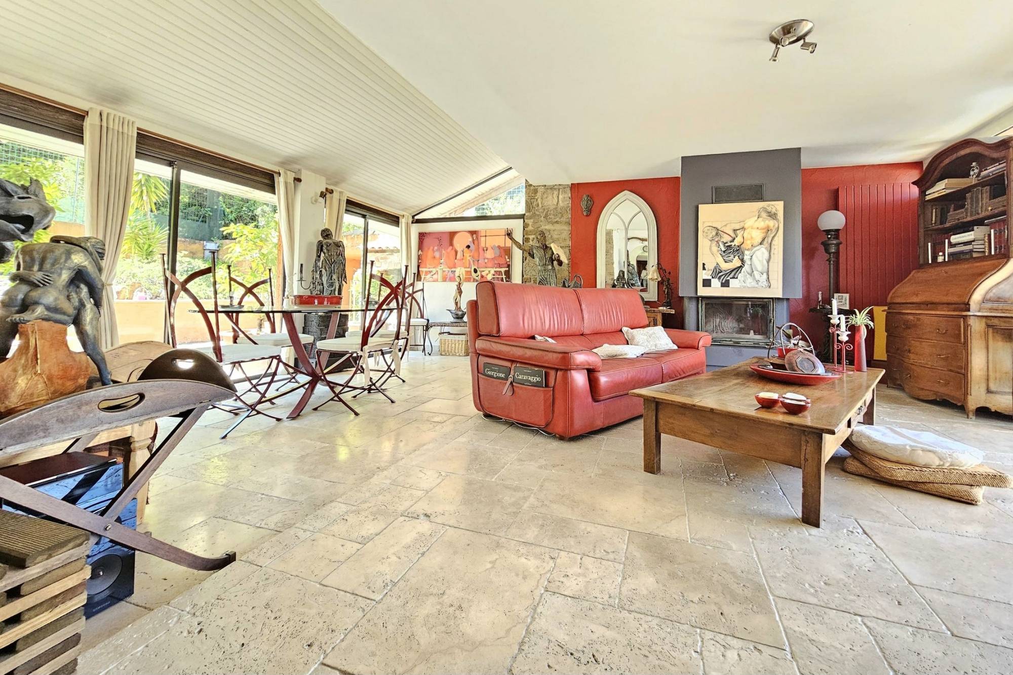 Maison à l'âme d'artiste à vendre par notre agence immobilière