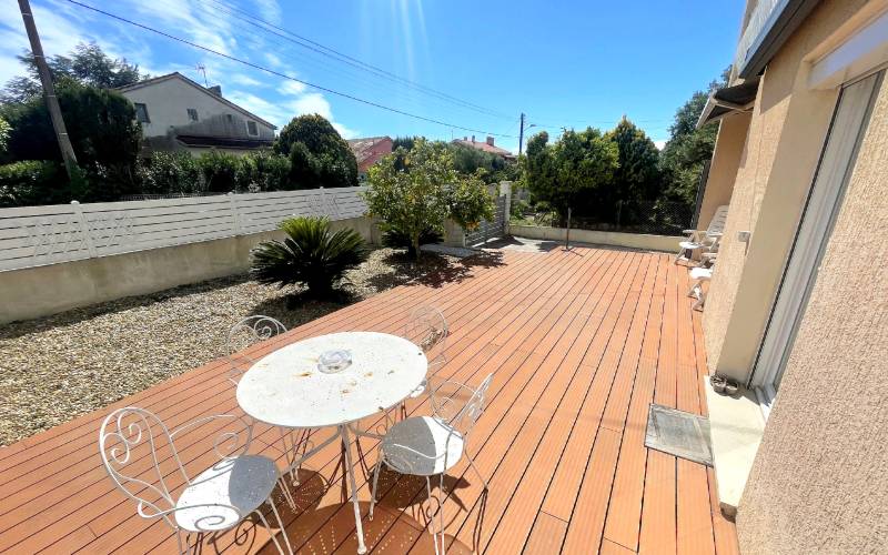 Appartement type bas de villa à vendre quartier de la Mascotte à Six-Fours-les-Plages