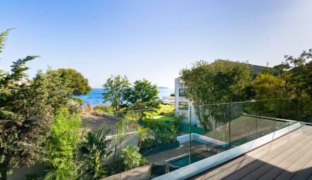 Notre zone d'activité pour ce service Agence immobilière avec mandat exclusif pour la vente de villa avec piscine à